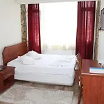 Kapris Hotel