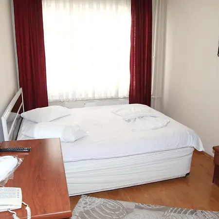 Kapris Hotel 2*